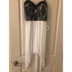 BRAND NEW, NEVER WORN DRESS
